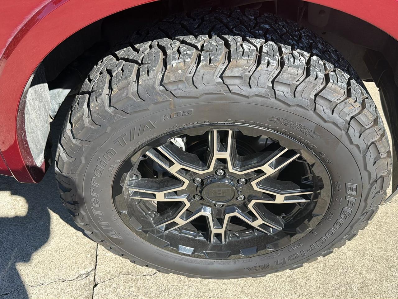 Ford F-150 Lariat SuperCrew Short Bed 4WD 2018