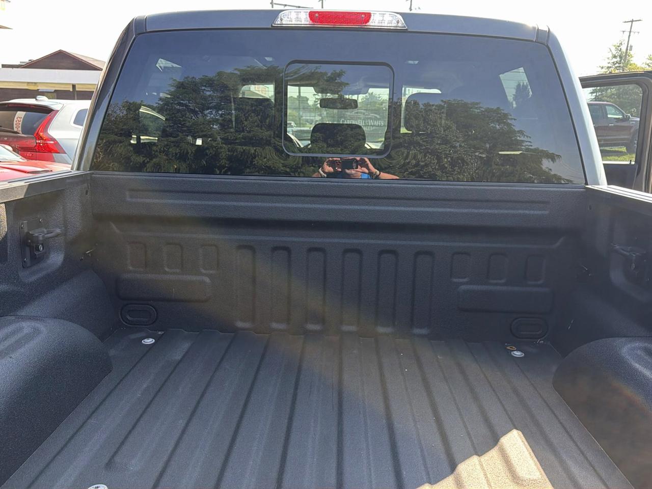 Ford F-150 4WD SuperCrew 139" Lariat 2018