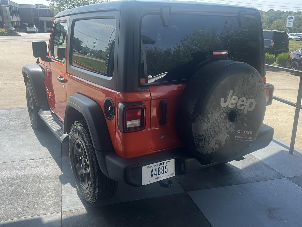Jeep Wrangler Sport 4WD 2019