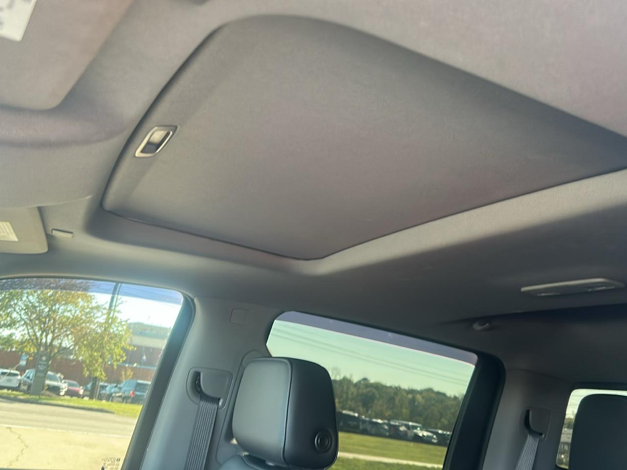 Chevrolet Silverado 1500 LT Trail Boss Crew Cab 4WD 2019
