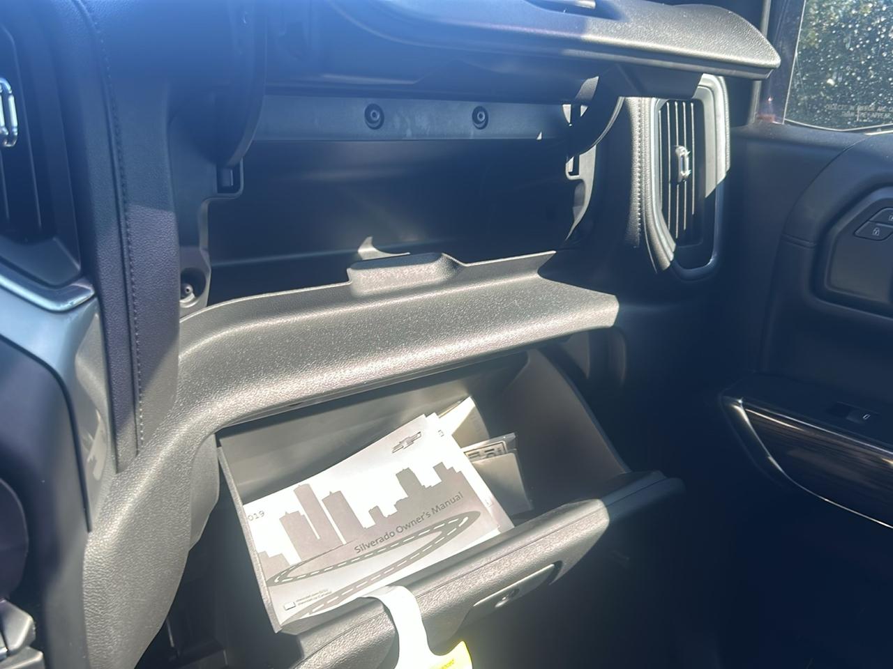 Chevrolet Silverado 1500 LT Trail Boss Crew Cab 4WD 2019