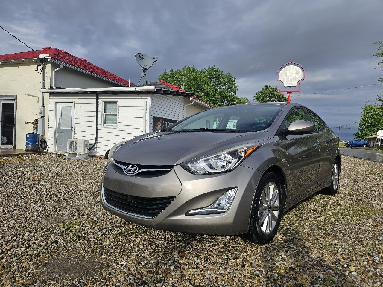 2015 Hyundai Elantra SE 6AT