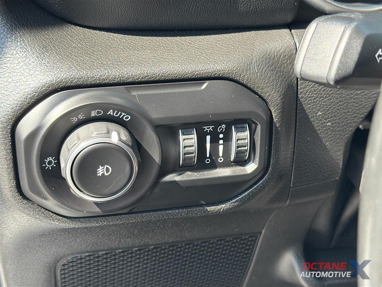 Jeep Wrangler Sahara  2021