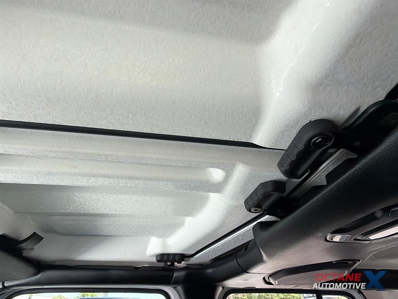 Jeep Wrangler Sahara  2021