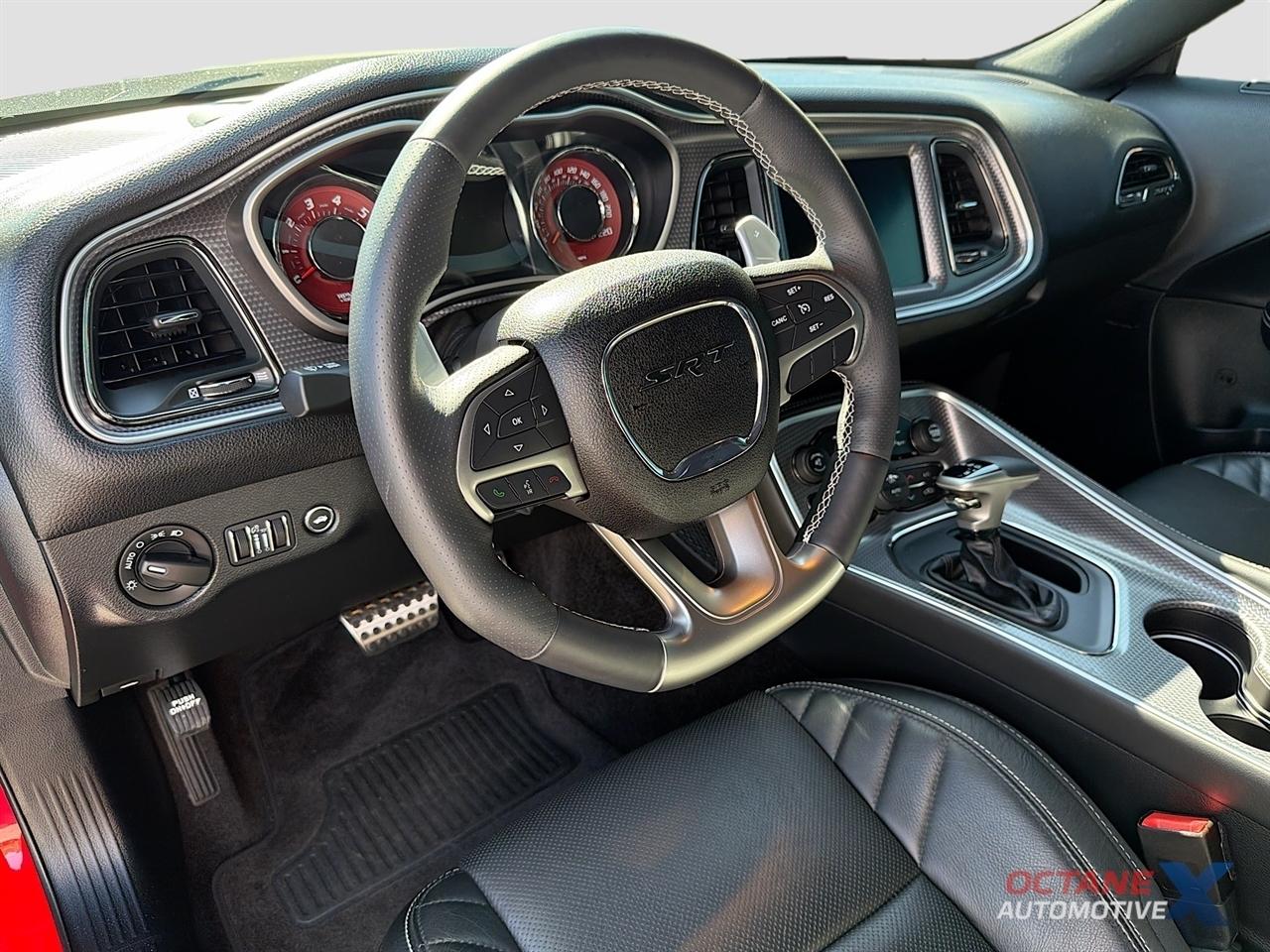 Dodge Challenger  2016