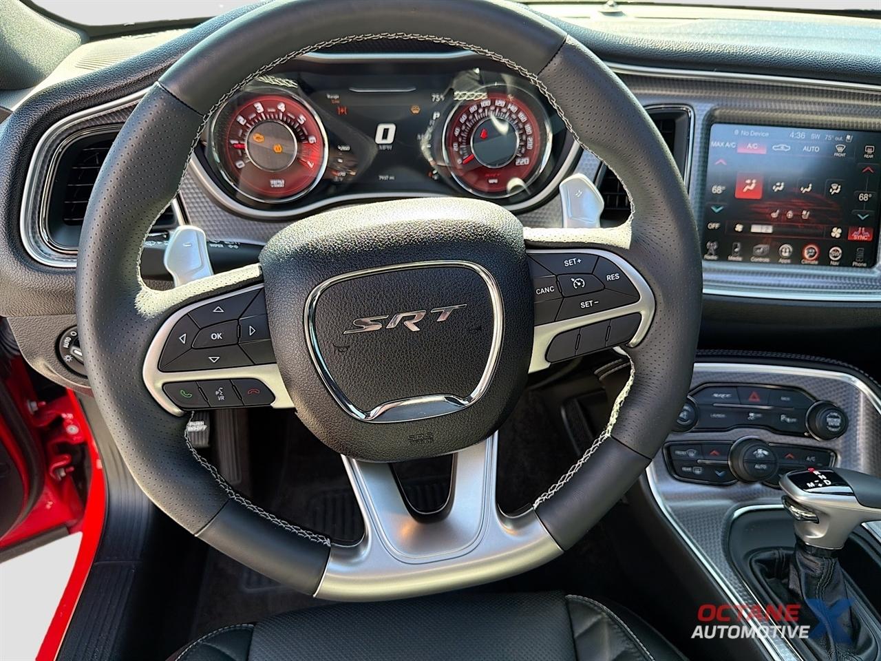 Dodge Challenger  2016