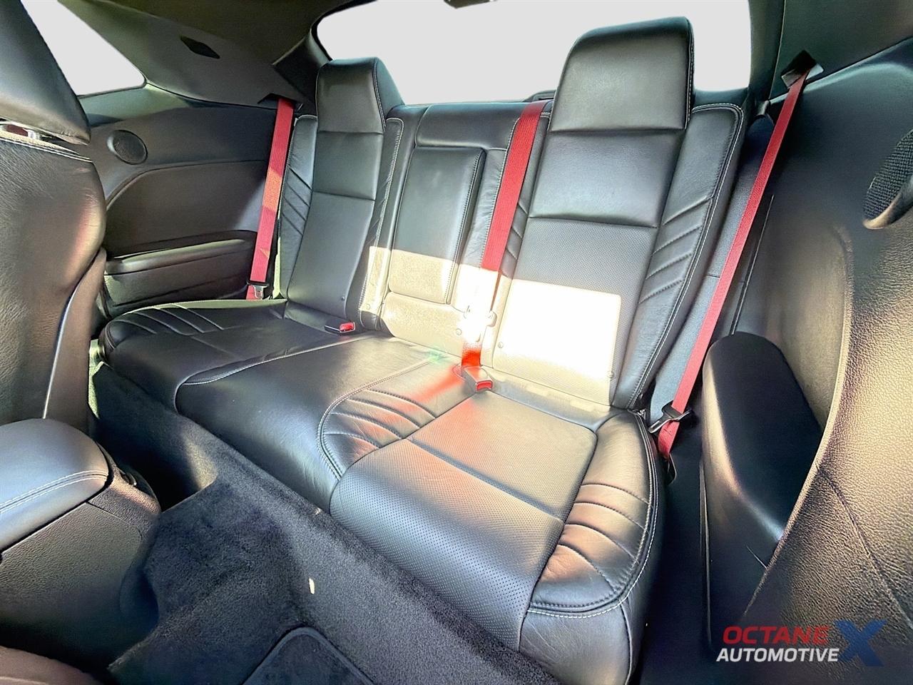 Dodge Challenger  2016