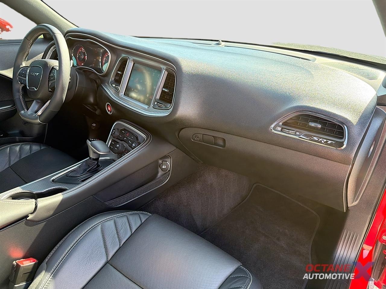 Dodge Challenger  2016