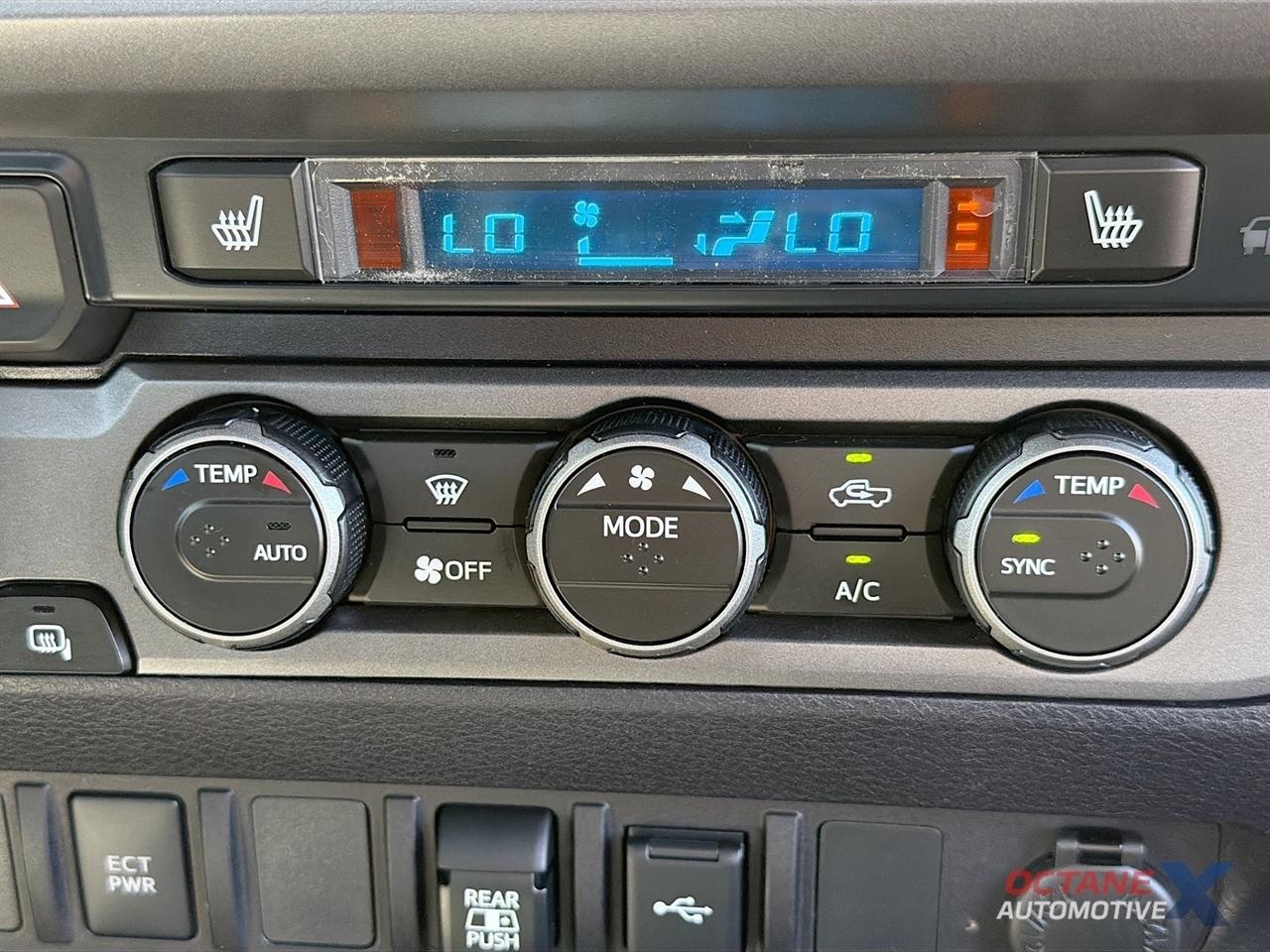 Toyota Tacoma 4WD  2021