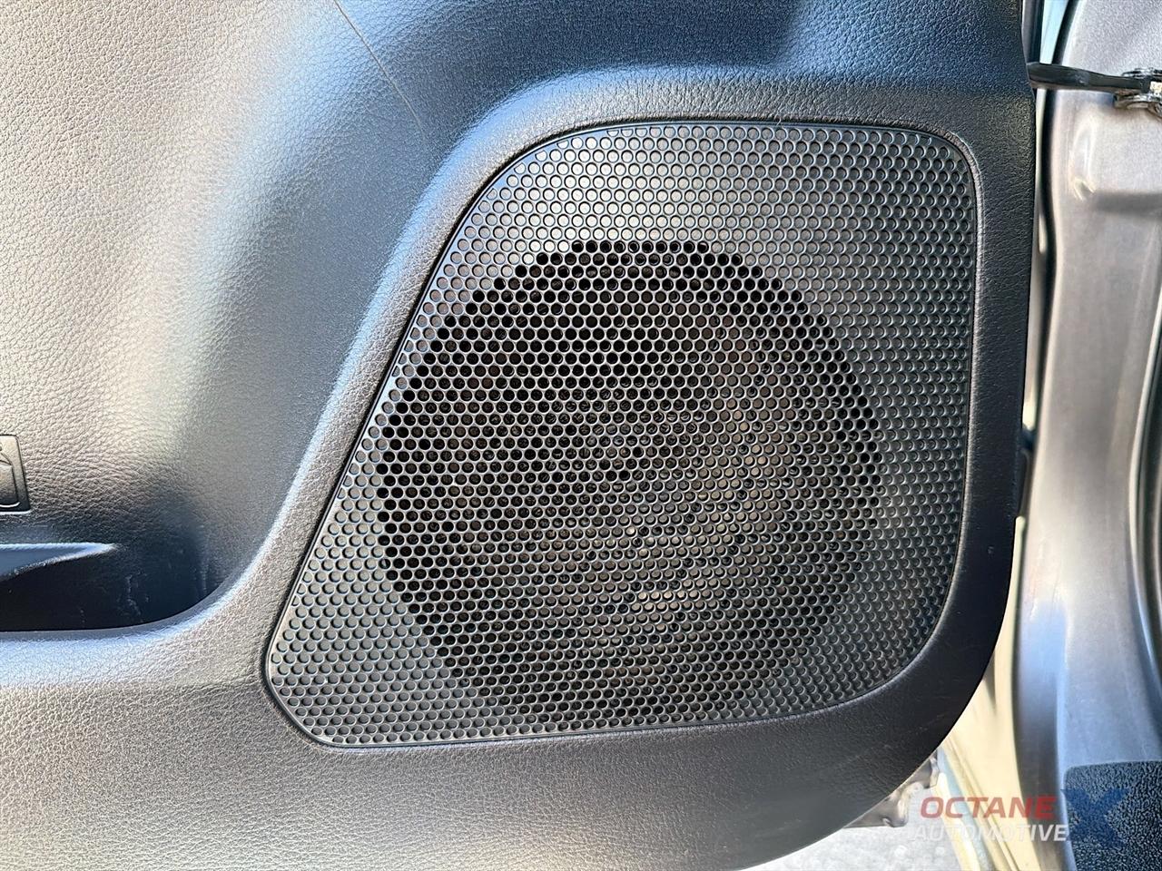 Toyota Tacoma 4WD  2021