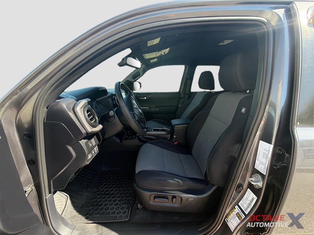 Toyota Tacoma 4WD  2021