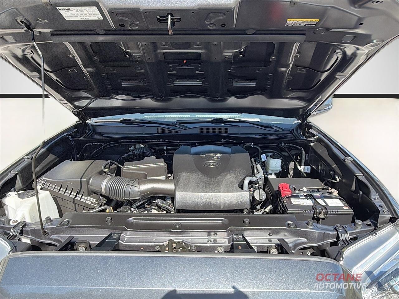 Toyota Tacoma 4WD  2021