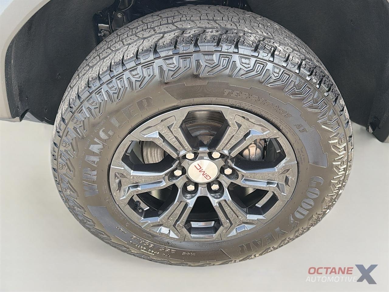 GMC Canyon  2023