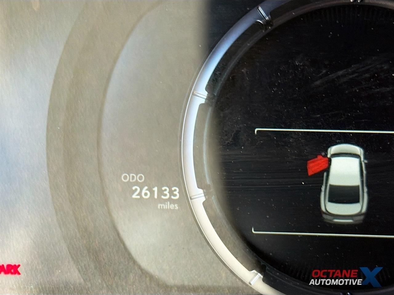 Lexus IS 350 4D Sedan 2024