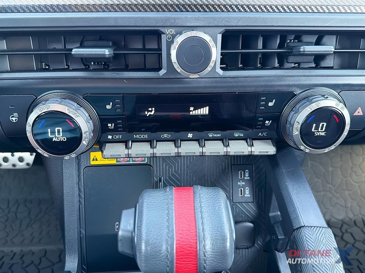Toyota Tacoma  2024