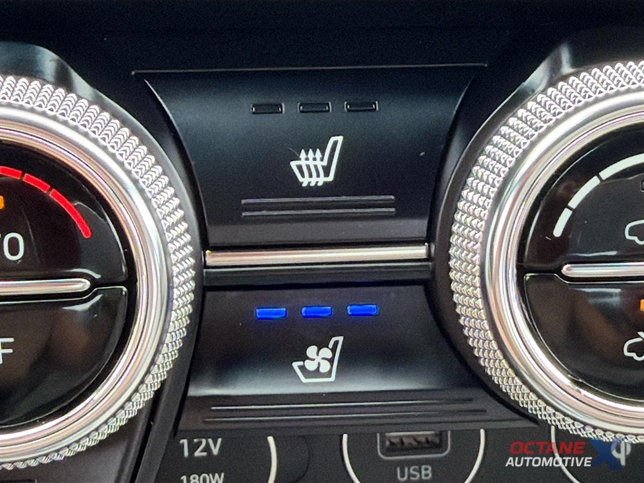 Genesis G70  2023