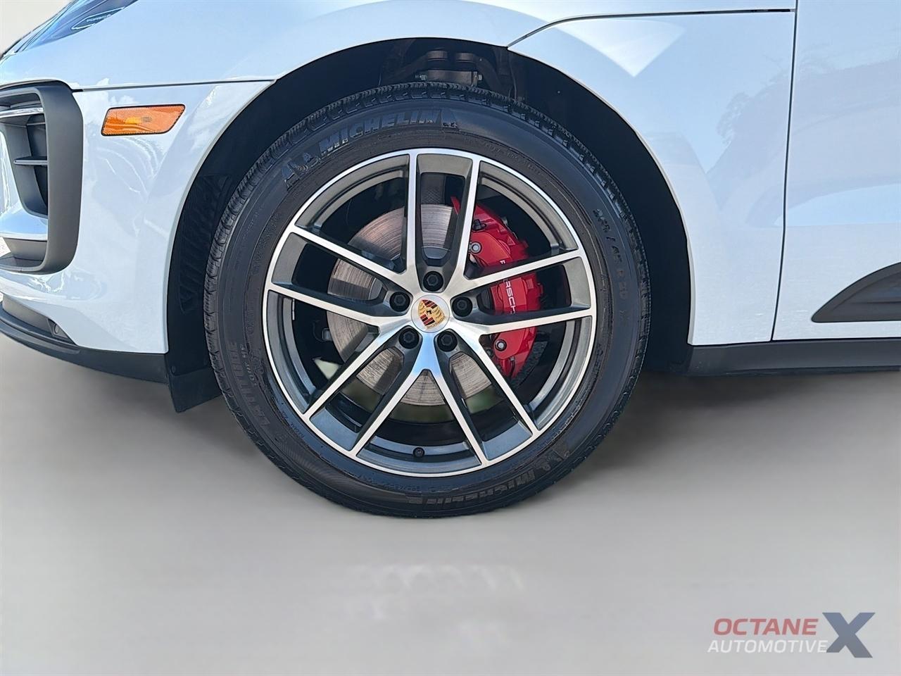 Porsche Macan  2022