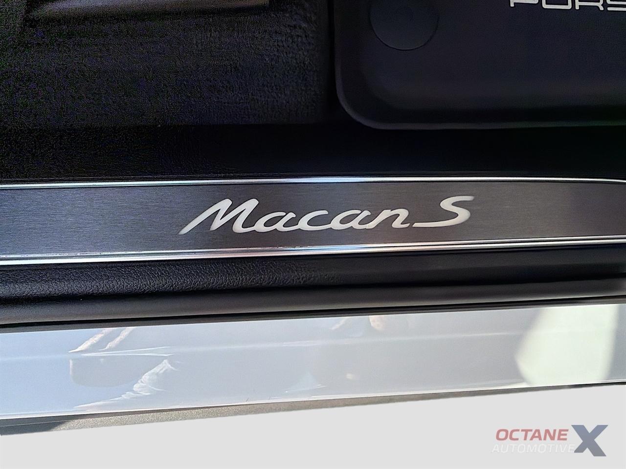 Porsche Macan  2022
