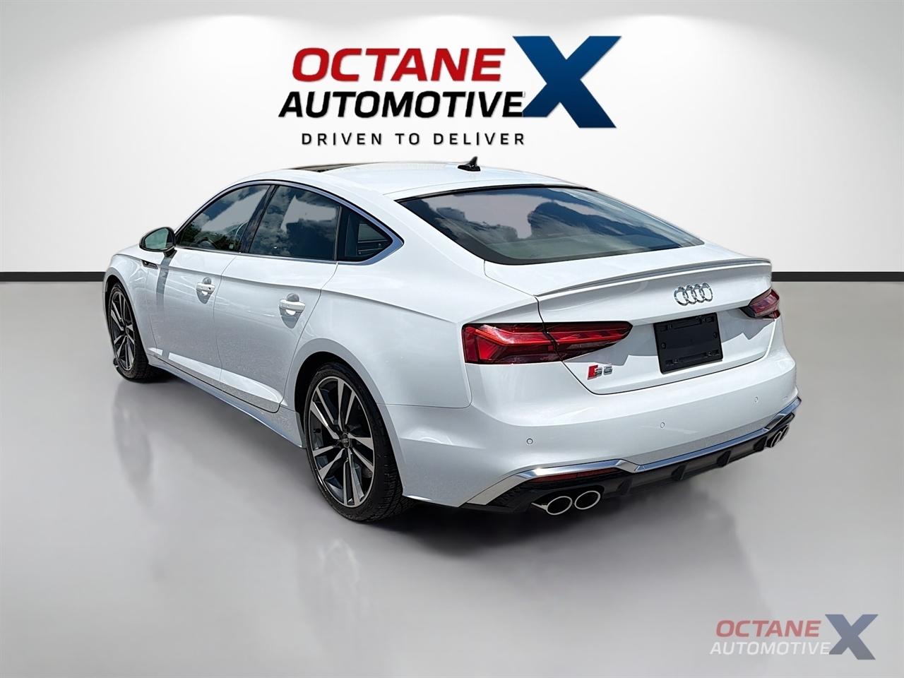 Audi S5  2023