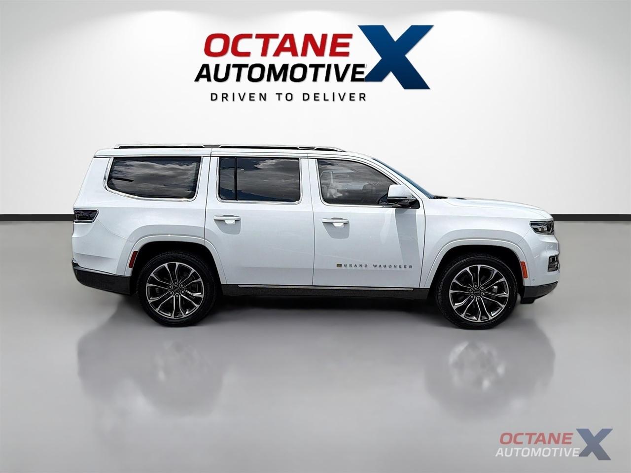Jeep Grand Wagoneer  2022