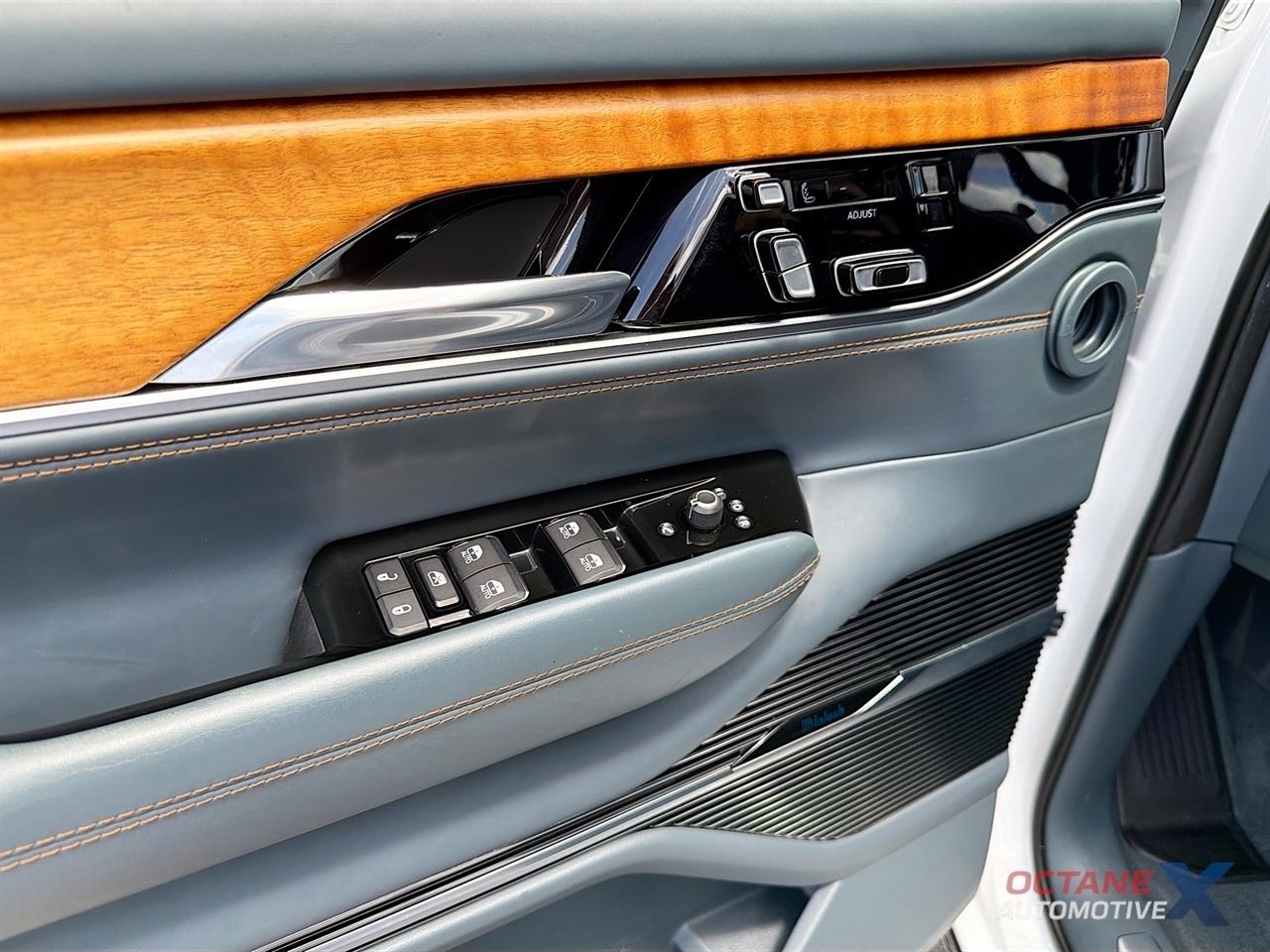 Jeep Grand Wagoneer  2022