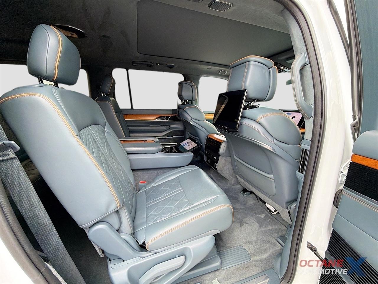 Jeep Grand Wagoneer  2022