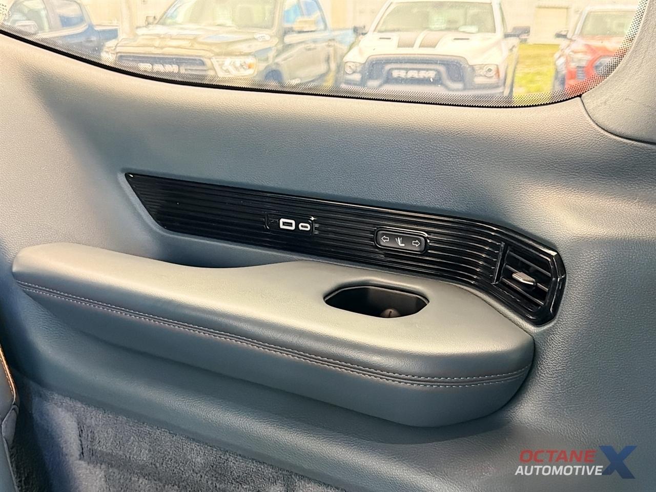 Jeep Grand Wagoneer  2022