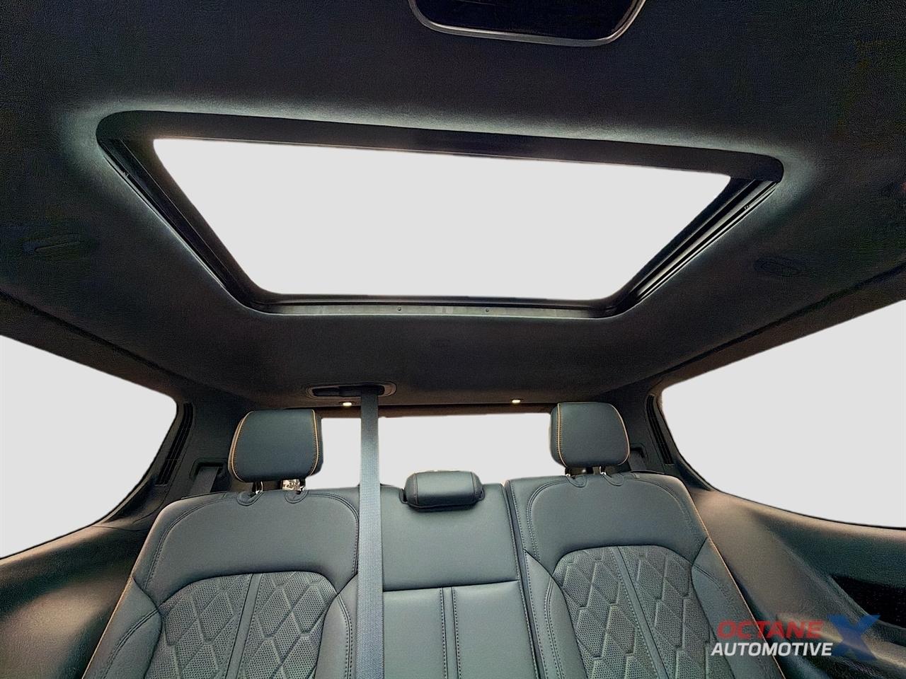 Jeep Grand Wagoneer  2022