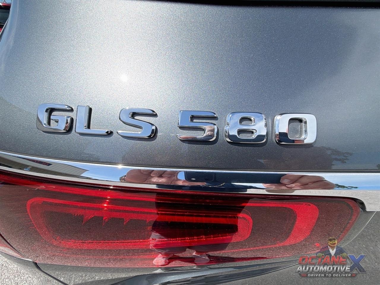 Mercedes-Benz GLS-Class  2022