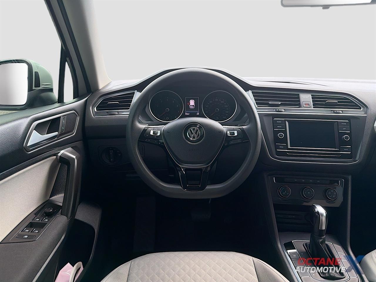 Volkswagen Tiguan  2021