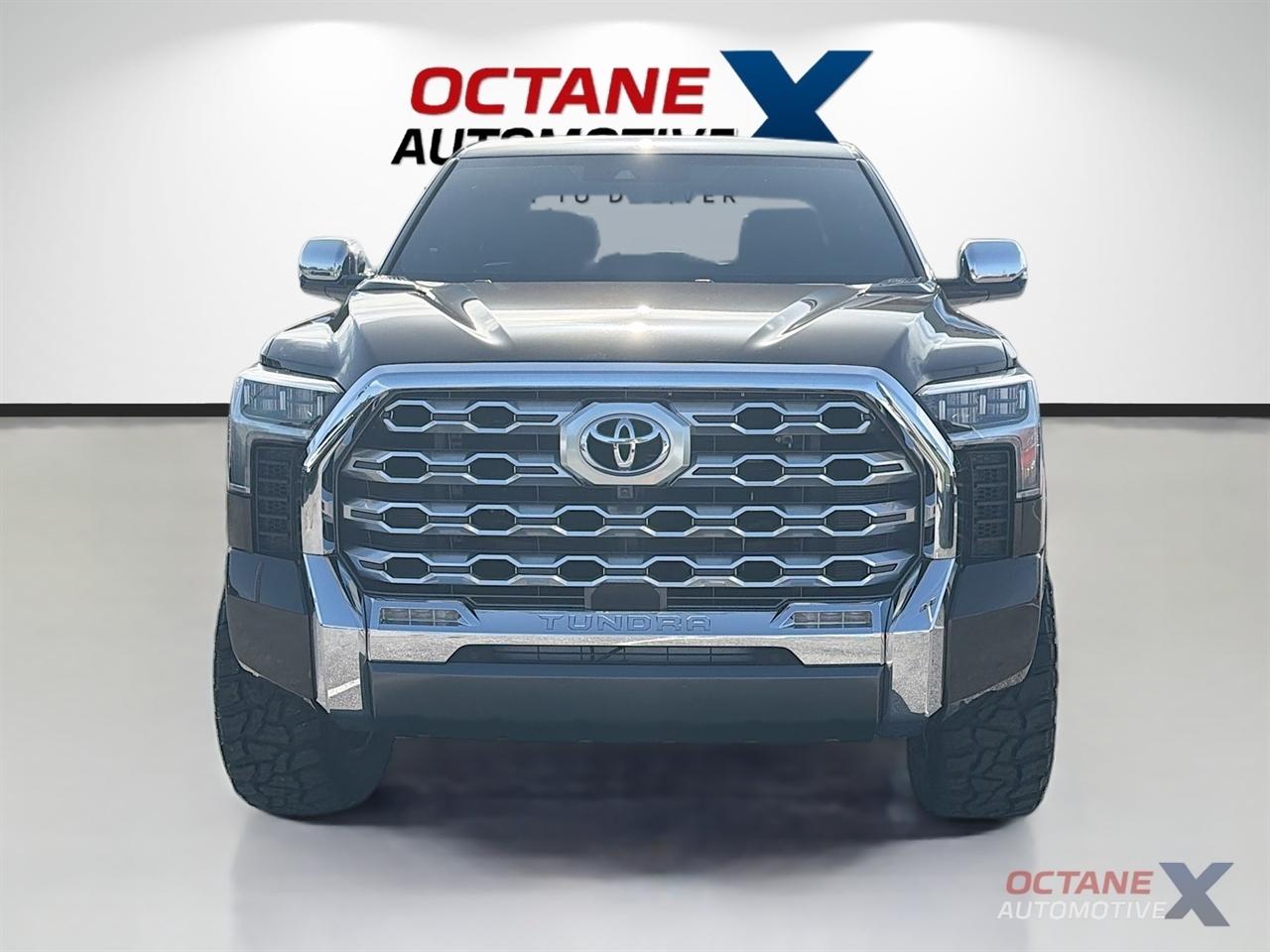 Toyota Tundra  2024