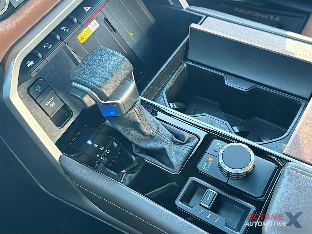 Toyota Tundra  2024