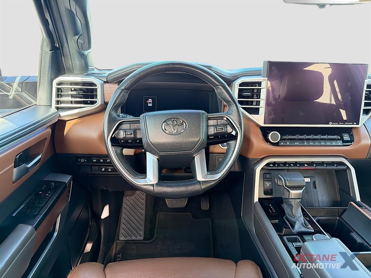 Toyota Tundra  2024