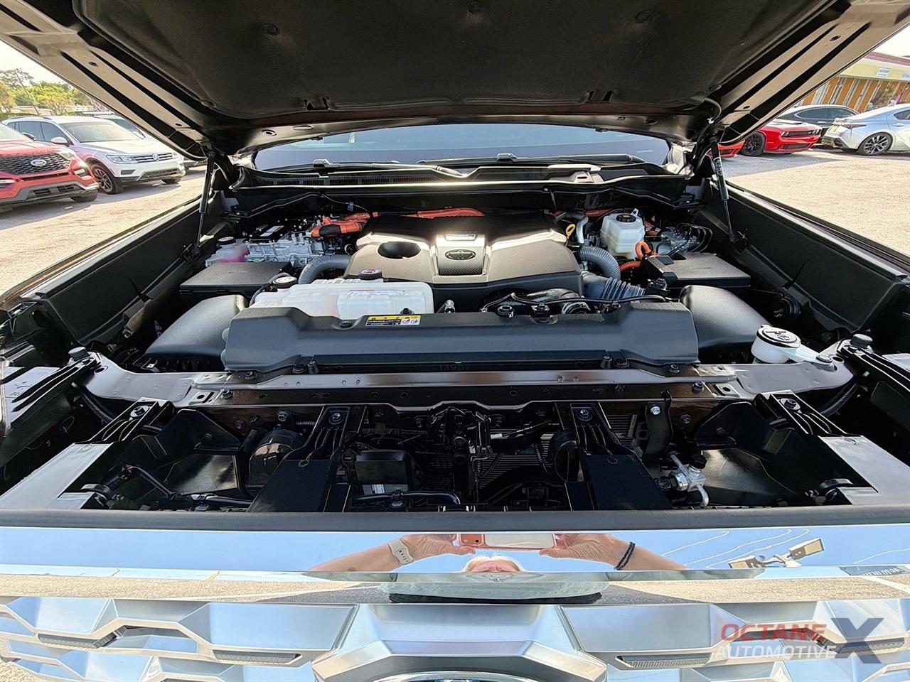 Toyota Tundra  2024