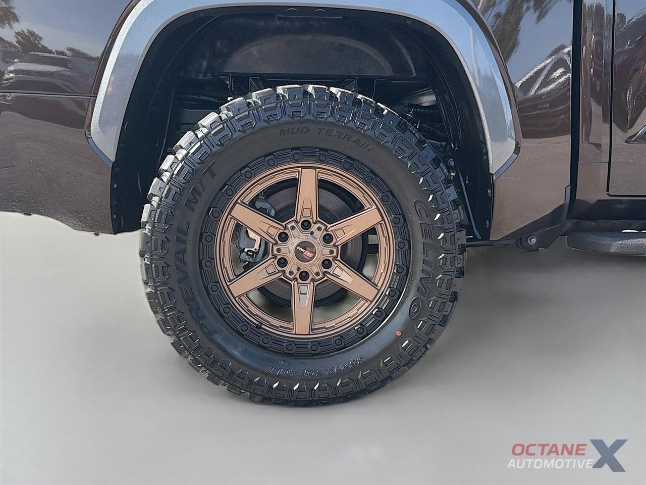 Toyota Tundra  2024