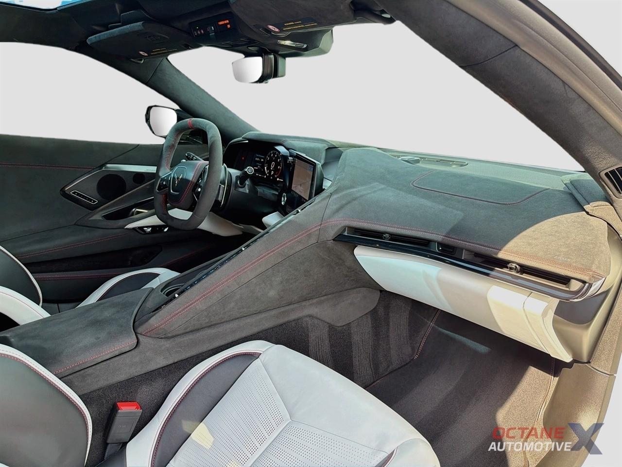 Chevrolet Corvette Stingray  2023