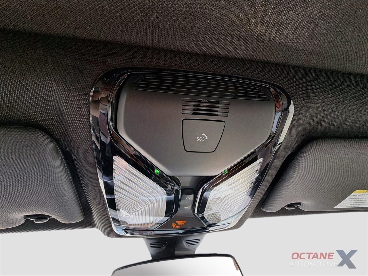 BMW 330i  2023