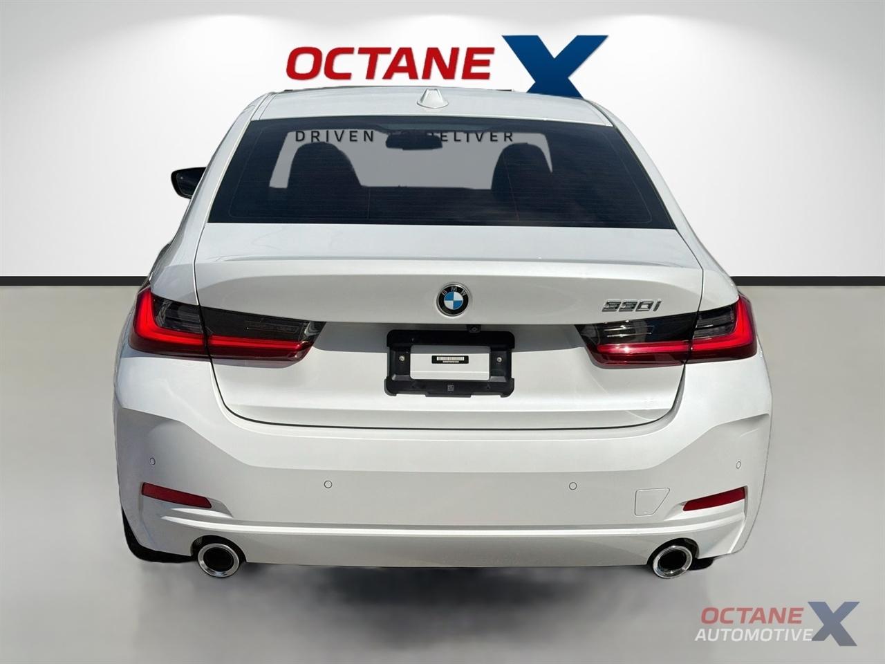 BMW 3-Series  2023