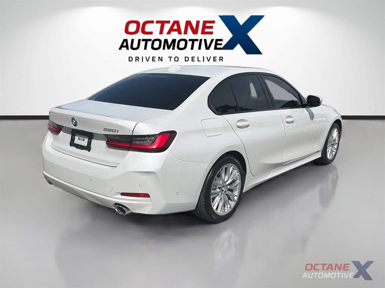 BMW 3-Series  2023