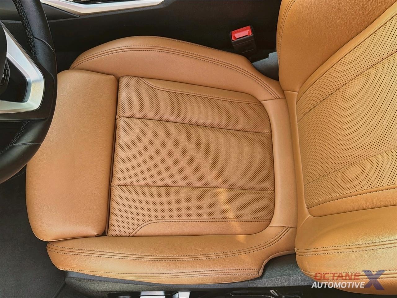 BMW 3-Series  2023