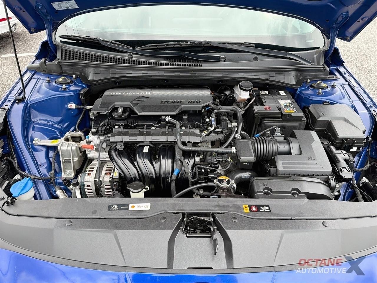 Hyundai Elantra  2023