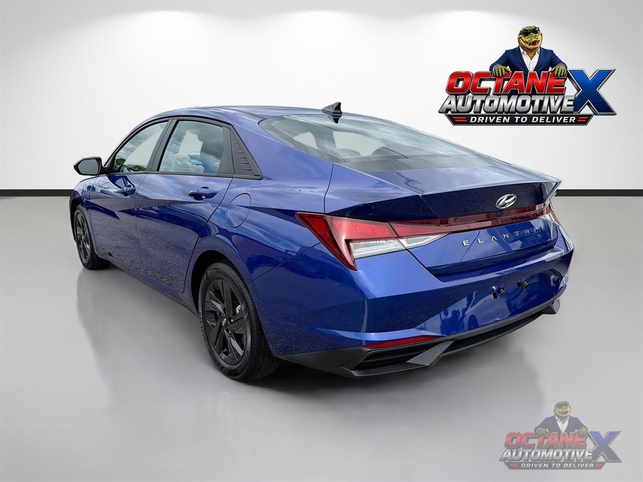 Hyundai ELANTRA GLS/SE/  2023