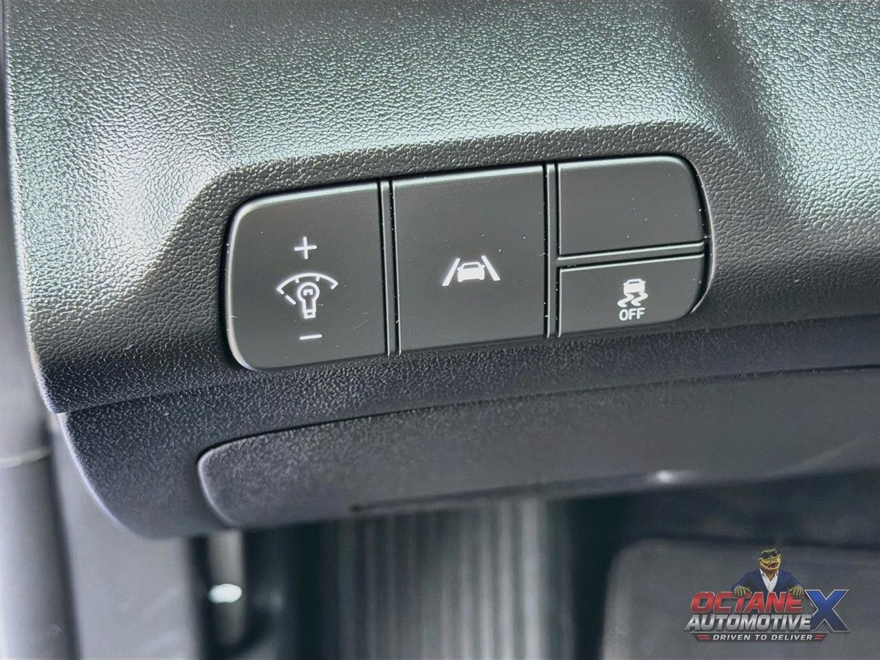 Hyundai ELANTRA GLS/SE/  2023