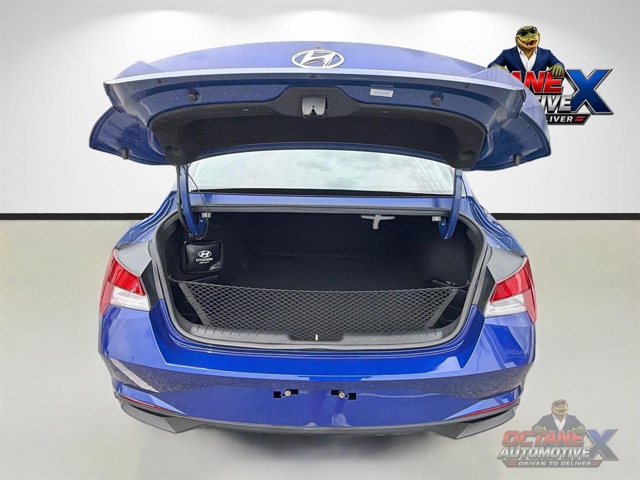 Hyundai ELANTRA GLS/SE/  2023