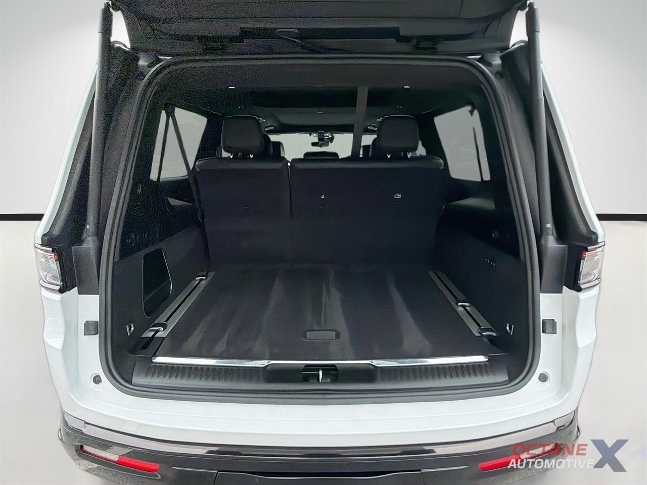 Jeep Grand Wagoneer Series II Obsidian 4x4 2024