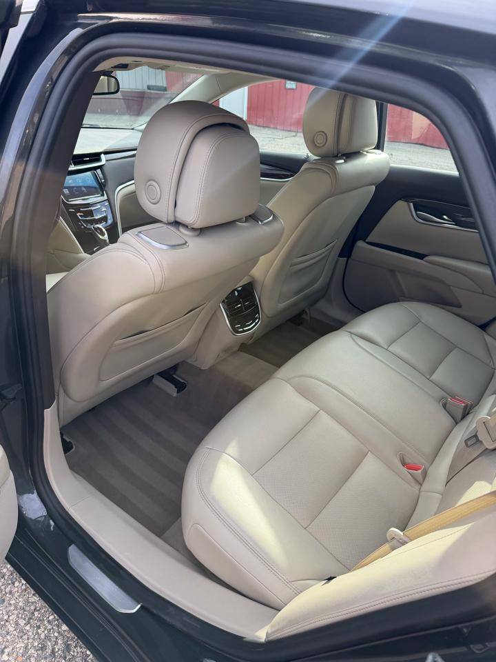 Cadillac XTS Premium AWD 2013