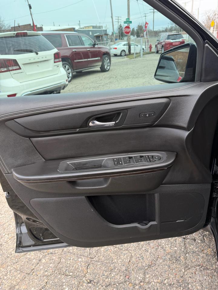 Chevrolet Traverse LTZ FWD 2016