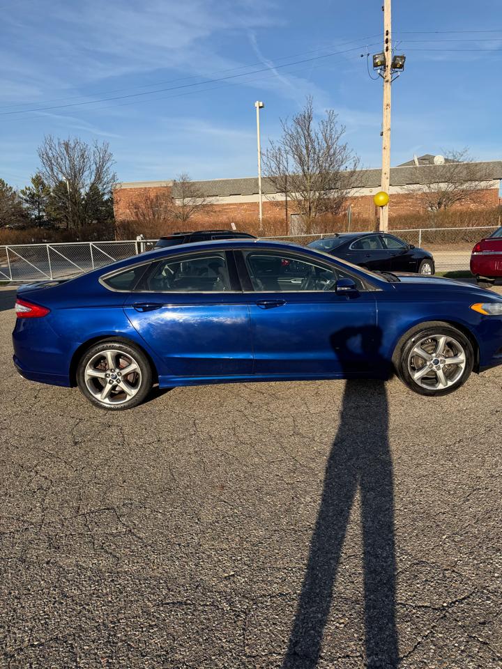 Ford Fusion SE 2014