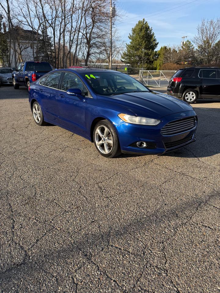 Ford Fusion SE 2014