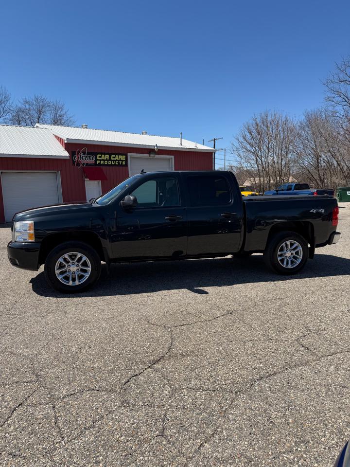 Chevrolet Silverado 1500 1LT Crew Cab 4WD 2009